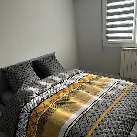 Bel Appartement De 60 M2 Rosières-près-Troyes Exterior foto